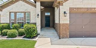 Available now! Charming 3-Bedroom Home in Wyndham Hill Gallery 4