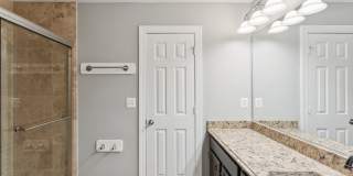 7351 NICOLE MARIE Court Gallery 17