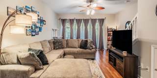 2445 Earlswood Ct Gallery 21