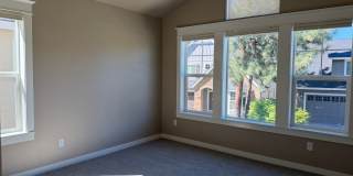 SW Bend - 3 Bed 2.5 Bath -Fenced-Corner lot-Amenities Gallery 26