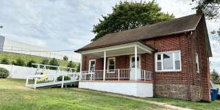 Beautifully Remodeled 2BR / 1.5BA Home – Private Setting with Scenic Farm Views Gallery 1