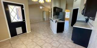 Pool Home in Victoria Meadows Gallery 6