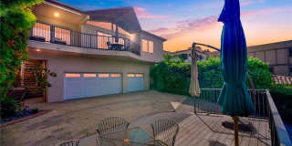 462 Hilledge Gallery 1