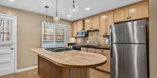 Beautiful Cherry Creek Condo Gallery 3