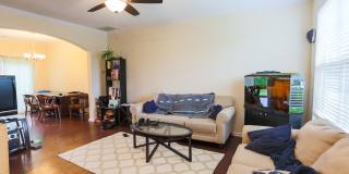 Application Pending--3 bedroom townhome just minutes from Duke!! Located in the popular Thompson Ridge Community! Gallery 8