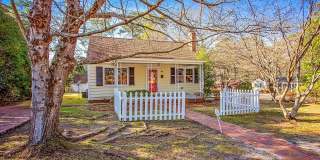 Cute Home Close to Bragg and Downtown Gallery 1