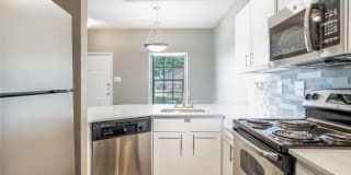 Cottages at Wells Branch Gallery 17