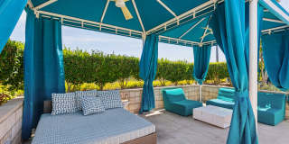 Nineteen 01 Gallery 22