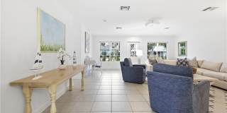 725 Dahlia Lane Gallery 6
