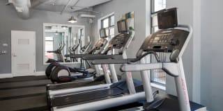 The Julian at Fair Lakes Gallery 9