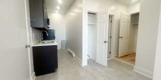 207 Bank Street Gallery 10