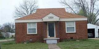 1221 W. Elder Ave. Gallery 1