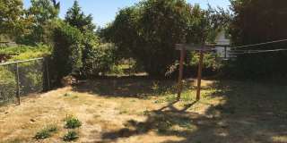Charming Updated 3 Bedroom Home with A/C, Garage & Fenced Backyard in South Salem Gallery 9
