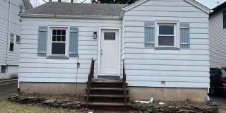 12 Mckenzie Avenue Gallery 1