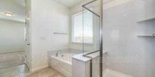 5122 Mossy Stone Way Gallery 72