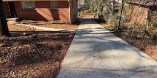 MOVE IN SPECIAL! HALF OFF FIRST MONTH!! Gallery 3