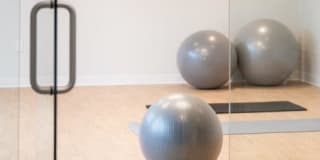 1410 Columbia Gallery 4