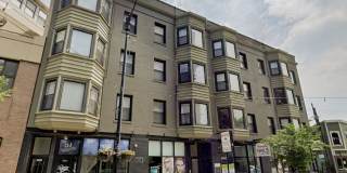 2519-27 N Lincoln Gallery 1