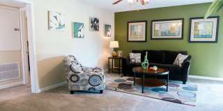 Willow Gardens Apartments Gallery 17