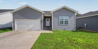 3 Bed/2 Bath Home with 2 Car Garage Gallery 1