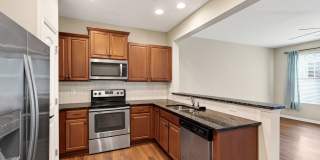 Charming Move-In Ready Townhome in Rustica Oaks! Gallery 10