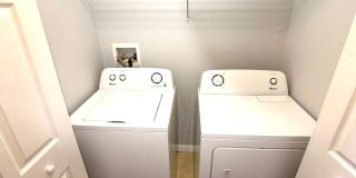 Charming 2-Bedroom, 2.5-Bathroom Townhome Just Minutes from Disney! Gallery 22