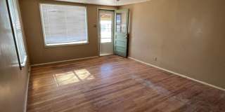 Central Location Gallery 10