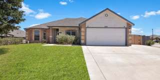 300 Curtis Dr Gallery 1