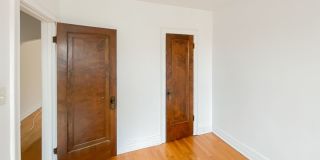 2542-46 W Summerdale Gallery 16