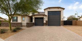 4-Bedroom, 3 Bath Single Family for Rent in Goodyear, AZ | Attached Garage & Modern Kitchen 4-Bedroom, 3 Bath Single Family for Rent in Goodyear, AZ | Attached Garage & Modern Kitchen Gallery 1
