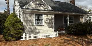 5 Bambi Lane Dennis Port. Two bed/One bath. Gallery 1