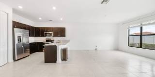 2004 Sugar Maple Drive Gallery 29