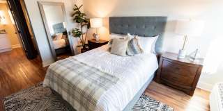 Cityplace Gallery 16