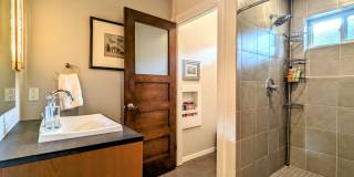 Remodeled Home Next To Zilker Park - 3 BR / 2 BA Remodeled Home Next To Zilker Park - 3 BR / 2 BA Gallery 42