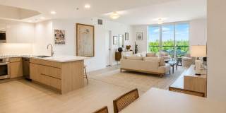 15051 Royal Oaks Ln Gallery 1