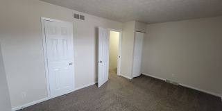 208 Northwest Ave Gallery 8