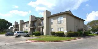 Wilshire Park Gallery 24