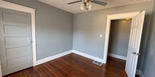 1515-1517 E Michigan Street Gallery 23