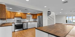 115 Maryland Avenue Gallery 6