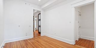 1411 KING Street Gallery 15