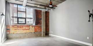 718 Washington Ave N Gallery 7