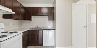 The Meadows Apartment Homes Gallery 17