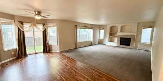 Stunning 4 bedroom/ 2.5 bath home with 2 car Attached Garage in Fort Collins, Colorado Gallery 13