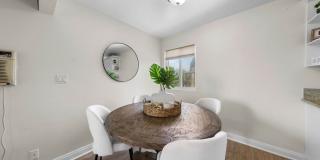 643 Pacific St Gallery 25