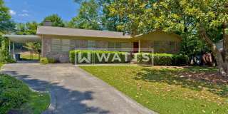Classic 3-Bed, 2-Bath Ranch Style Home in Crestline Gallery 1