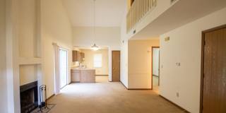 Upscale Duplex 2BD/2BA Cul-de-sac Gallery 3