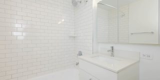 Hudson Crossing Hudson Crossing Gallery 9