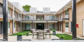 The District Gallery 13