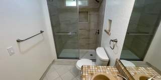 Spacious three bedroom home in desirable Windsor neighborhood! Gallery 33