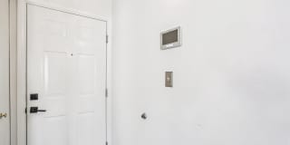 921 PROSPECT Street Gallery 3